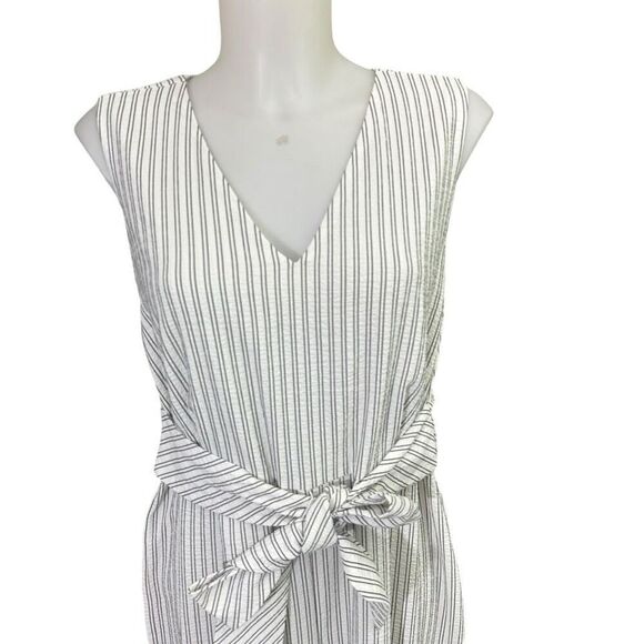 Calvin Klein White Black vertical Stripes V Neck Tie Front Jumpsuit sz 12 - Picture 2 of 9